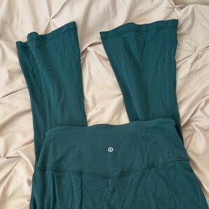 lululemon athletica Women's green align flare, 10